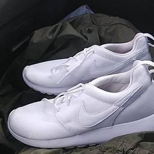 Nike white mesh sneakers